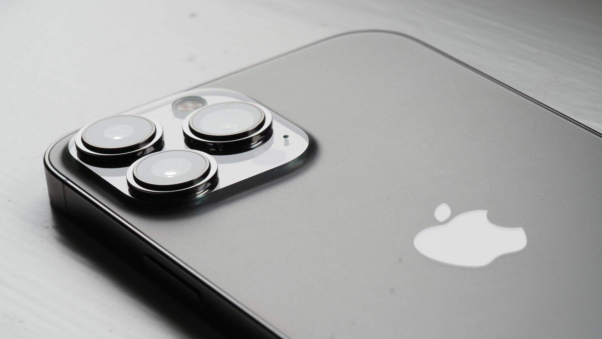 iPhone 14 Pro Max: Обзор флагманского смартфона от Apple