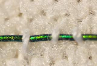 Цветные волокна упрощают использование компрессионных бандажей